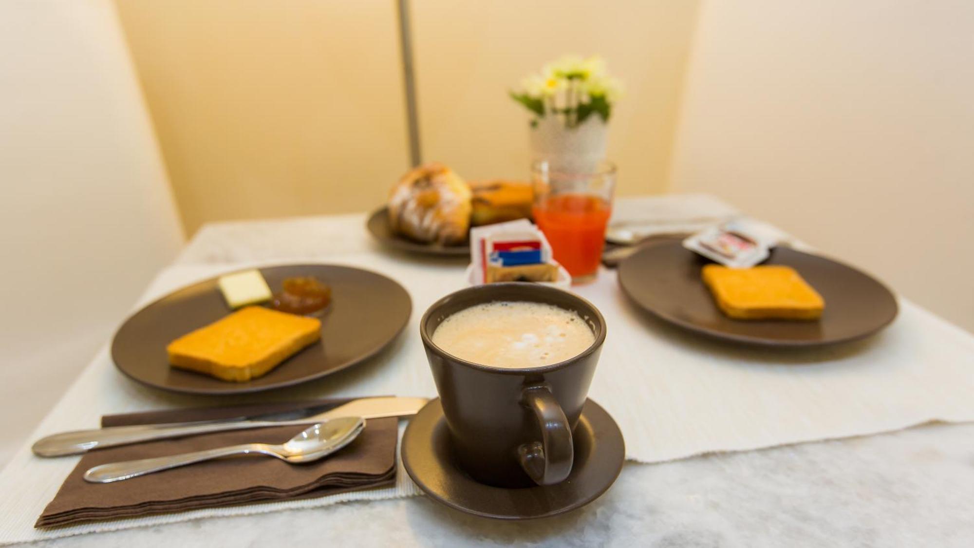 Caesar Place Bed & Breakfast 4*