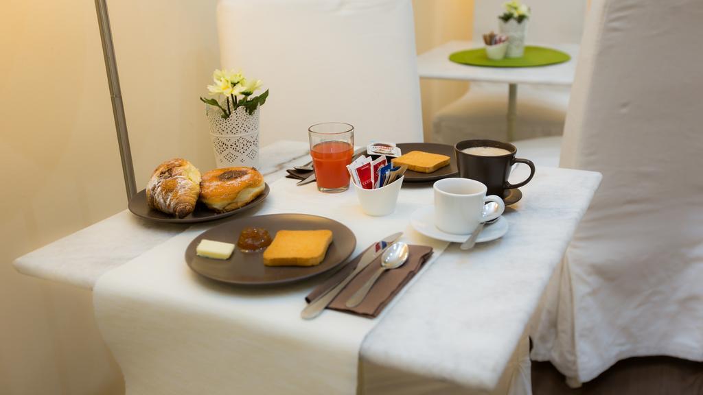 Caesar Place Bed & Breakfast Rome